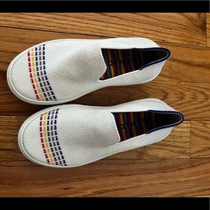 Toddler 12 Rainbow Rothy’s